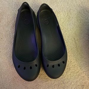 Black Croc Flats